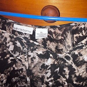 Liz Claiborne Black and White Women's Top